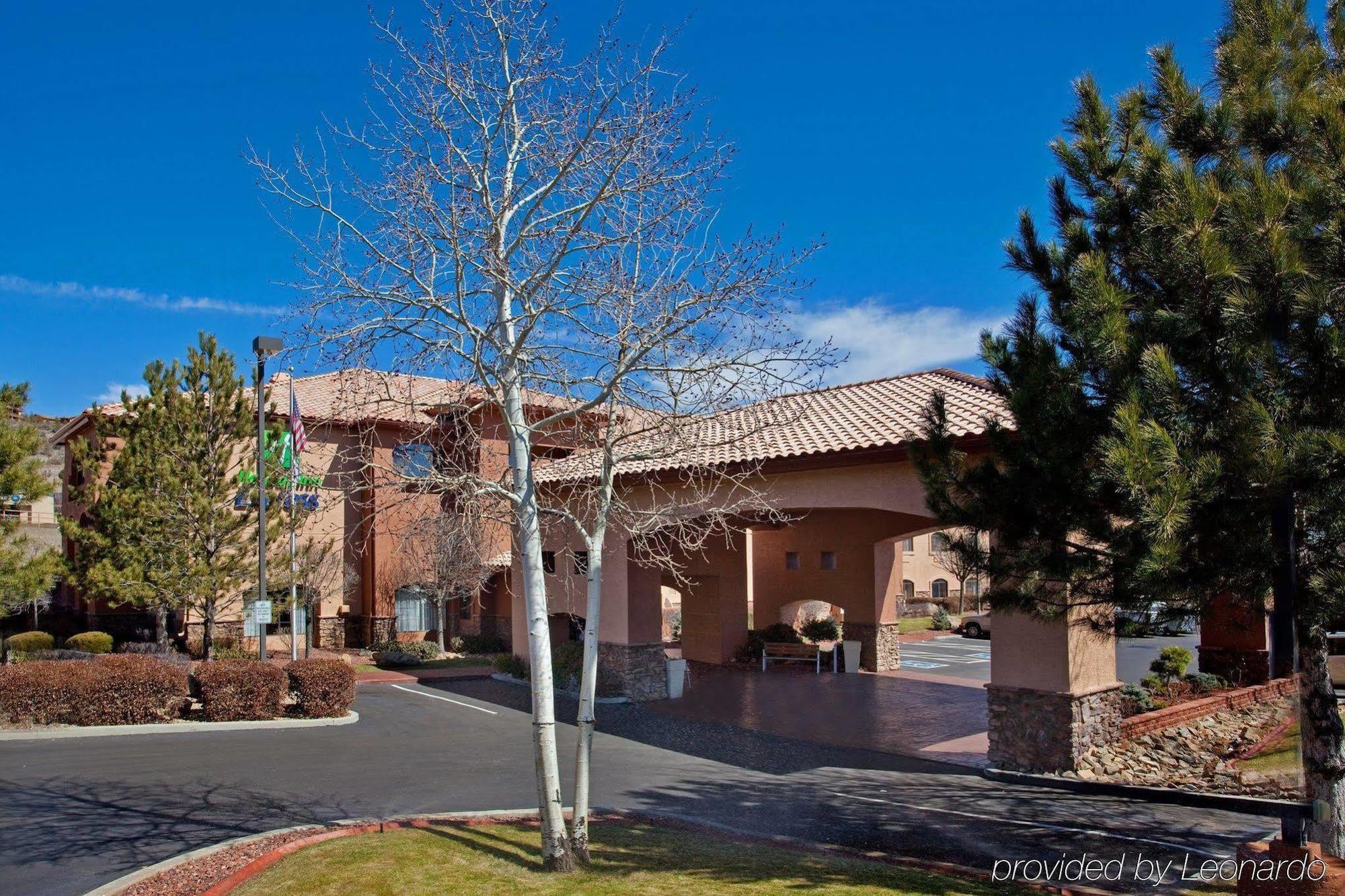 Holiday Inn Express Prescott, An Ihg Hotel Exterior photo